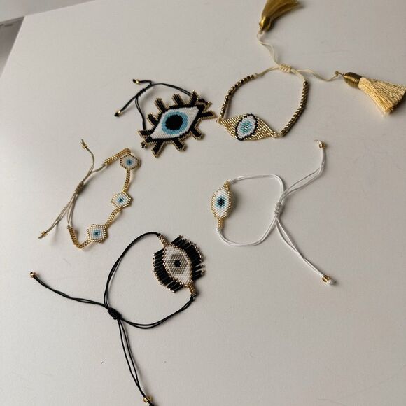 Set of 5 Miuyki Bracelets Embellished by Wellth Spirit - Picture 1 of 6